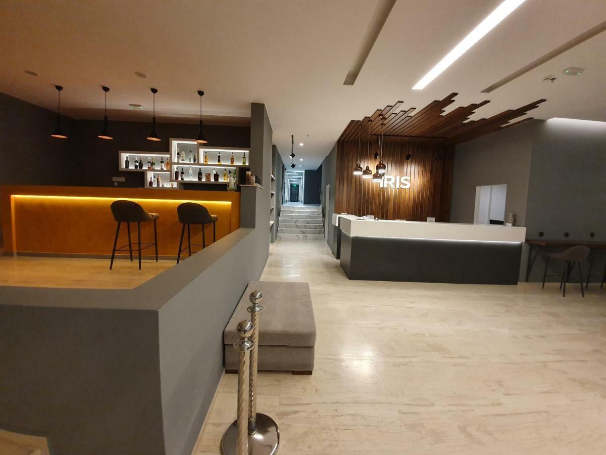 Iris Hotel بساليدي المظهر الخارجي الصورة